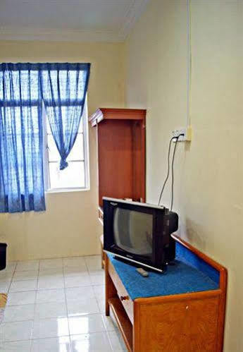 קמפונג קואלה בסוט Samudera Hotel מראה חיצוני תמונה